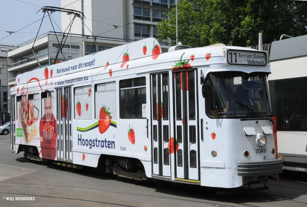 7049 lijn 11 'HOOGSTRATEN' FRANKLIN ROOSEVELTPLAATS 20150614 (4)