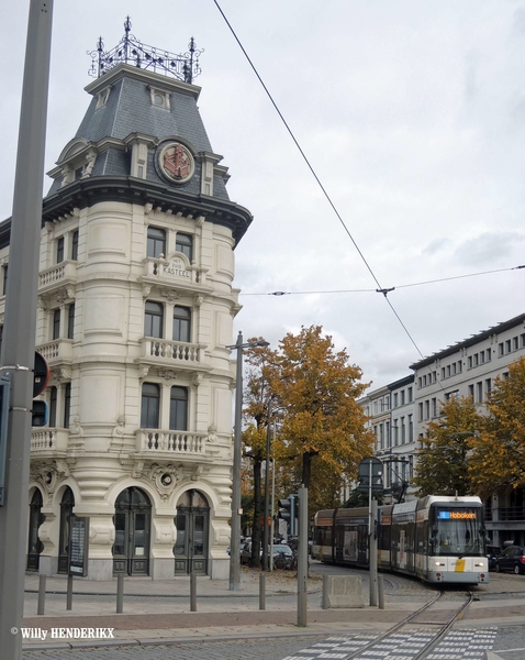 7232 lijn 4 bij 'HET ZUID KASTEEL' BOLIVARPLAATS 20151025_1