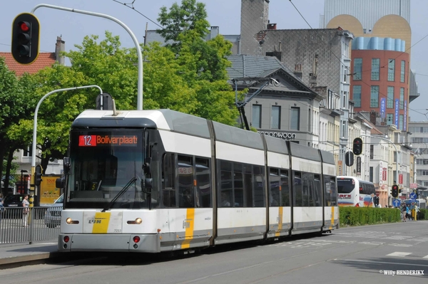 7253 lijn 12 KONINGIN ASTRIDPLEIN 20150614