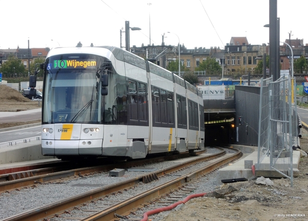 7339 lijn 10 uitrit TUNNEL BRUG TURNHOUTSEBAAN 20170902 omleiding