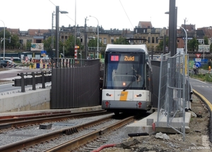 7281 lijn 8 inrit TUNNEL BRUG TURNHOUTSEBAAN 20170902  omleiding 