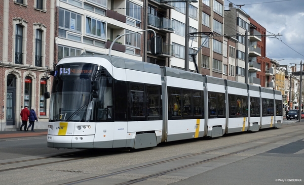 7302 lijn15 STATIELEI 20180331 14u19