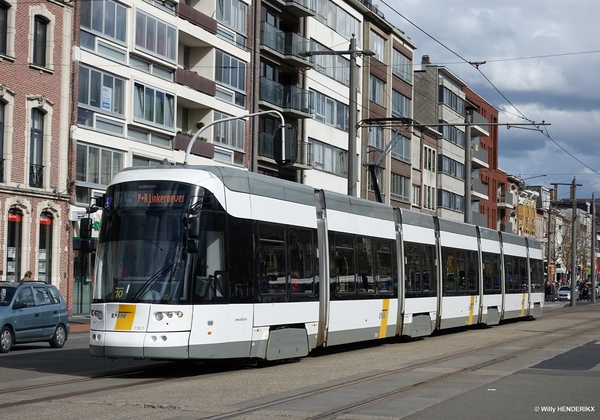 7307 lijn15 achteraan STATIELEI 20180331 14u37