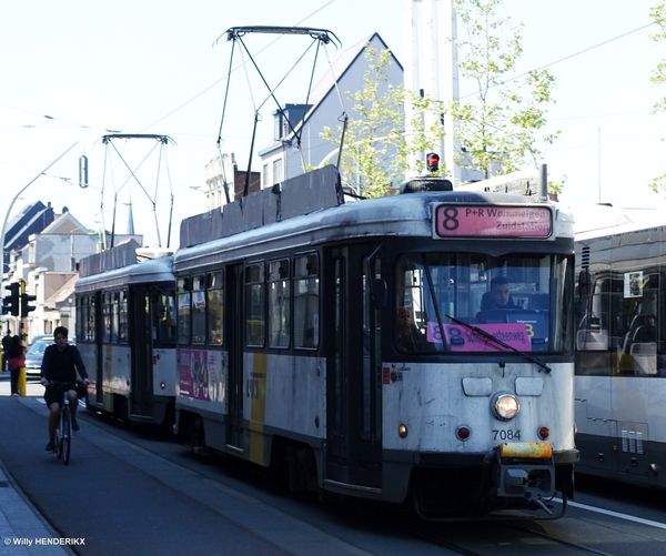 7084-7146 lijn8 voorbij Halte GALLIFORTLEI 20180504 13u44