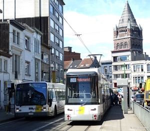 72459 lijn24 & 4209 lijn42 halte STENENBRUG 20180502 13u03 (1)