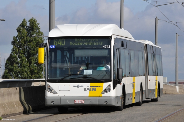 4742 lijn640 Halte NOORDERBRUG 20180915