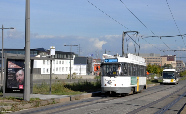 7055  lijn70 & 4785 lijn772 Halte NOORDERBRUG 20180915 (1)