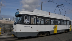 7072  lijn70 NOORDERBRUG 20180915 met HAVENHUIS in de achtergrond