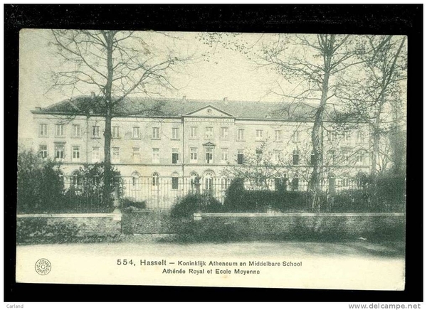 Atheneum gevel Guffenslaan