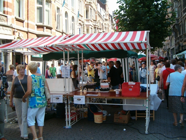 JAARMARKT 2005 002