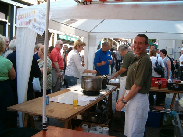 JAARMARKT 2009 023