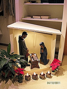 CRECHE de Nol 2011  (chapelle prs hallcssp)