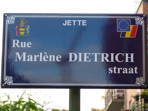 008-Straatnamen van bekende figuren