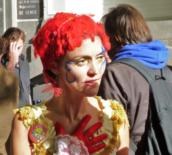 Antwerp, Stripmuur Oever