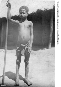 KONGOLO enfant (d�but l�pre)