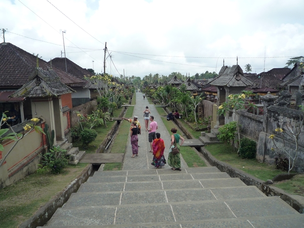 2M Penglipuran, traditioneel Balinees dorp _P1140609
