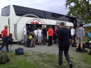 AANKOMST OP HET VERTREKPUNT PINTIN