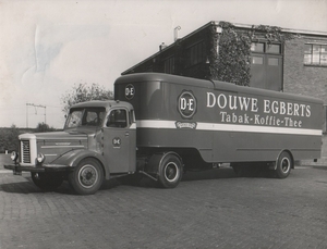 douwe egberts vrachtt auto 014