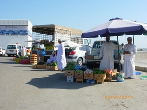 10. Groenten- en fruitmarkt in Seeb.IMGP1743