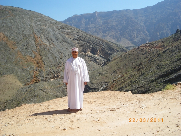 29. Verder door de Wadi's met prachtige canyons. IMGP1771