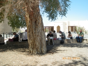 27. Picnic in mgeving Jabreen castle. IMGP1815