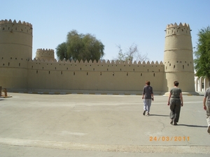 12. Bezoek  Al Ain museum gelegenn aast het fort. IMGP1859