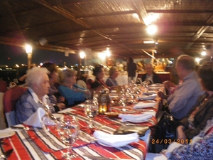 42. Afscheidsdiner op Dhow met cruise in Dubai creek. IMGP1898