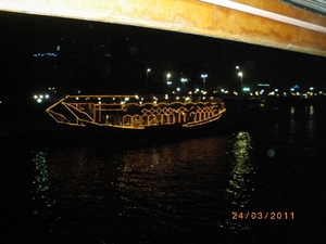 44. Afscheidsdiner op Dhow met cruise in Dubai creek. IMGP1900