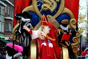 Sinterklaasparade-Roeselare-2012