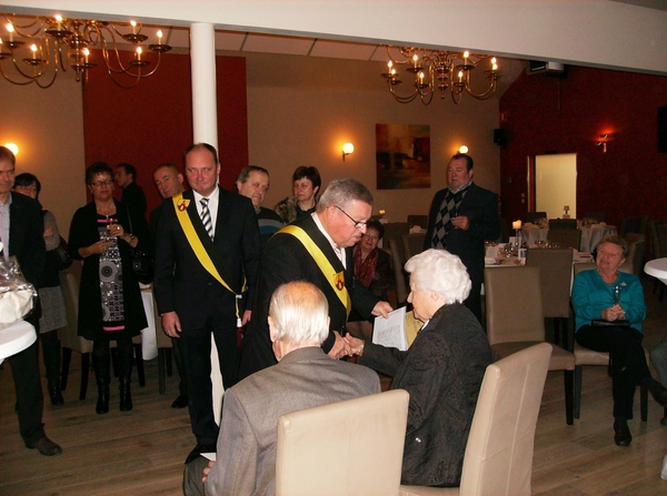 Feest 60 jaar gehuwd 2012 025