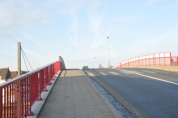 001  STILLE GENOEGENS....