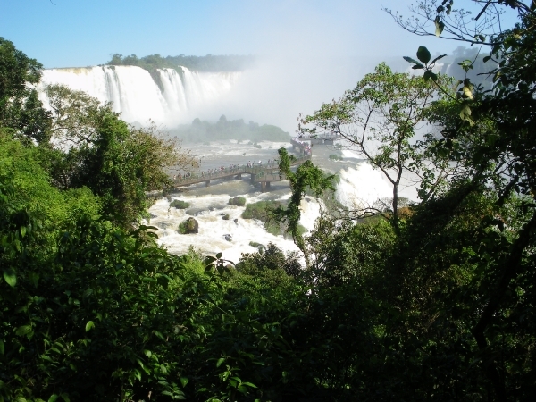IMGP2201 Nationaal Park van Iguazu langs de Braziliaanse kant, vo