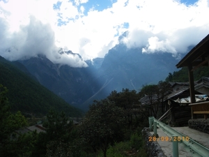 Lijiang-afdaling Yakweide aan voet berg Jaden Draak (4)