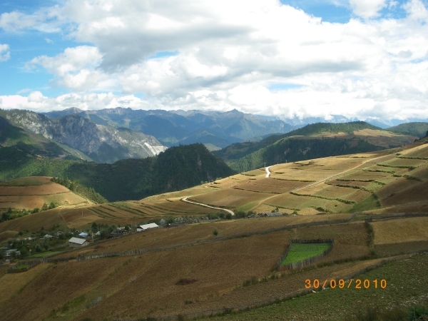 Op weg naar Zhongdian (9)