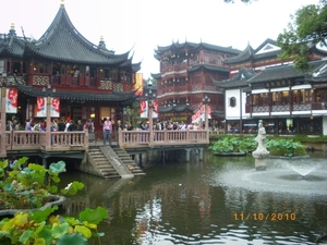 Yu-tuin in het oude stadsgedeelte van Shanghai (6)