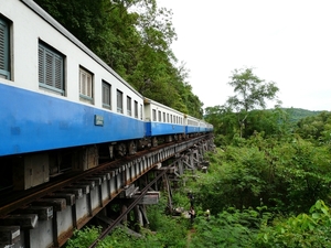 Thailand - kanchanaburi  The Bridge on the River Kwai mei 2009 (4