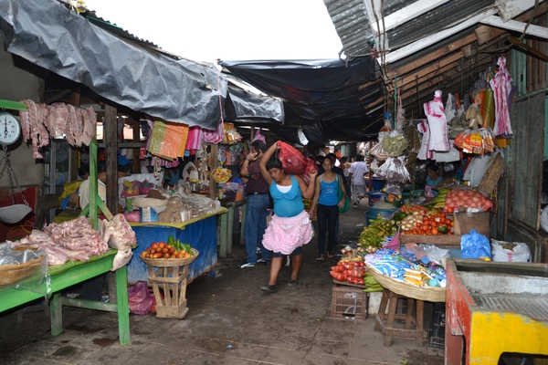 Nicaragua - Granada - market 21-05 2011 (132)