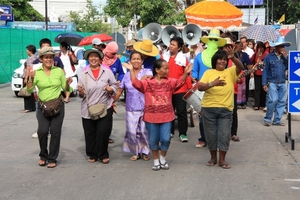 Thailand - Phitsanulok - thai tradition - man word monnik mei 200