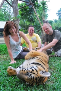 Thailand - Chiang mai Tiger Kingdom day 1 mei 2009 (51)