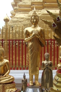 Thailand - Chiang Rai - boudha beelden mei 2009 (22)