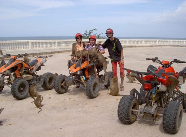 Thailand - Hua Hin -Cha-am  quad ride - mei 2009 (22)