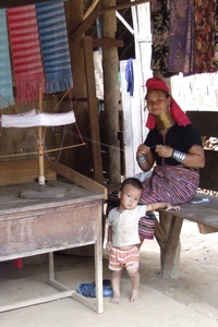 Thailand - Mae hong son. Long neck Karen Villages stam mei 2009 (