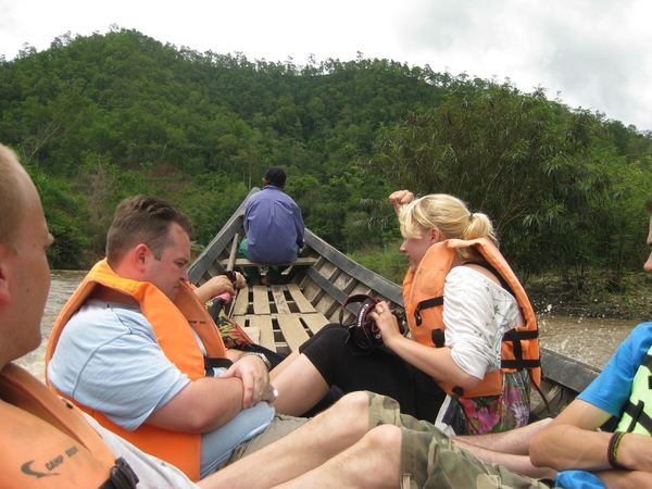Thailand - Mae hong son. Long neck Karen Villages stam mei 2009 (