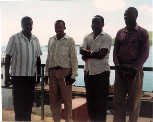 de ceelbazen en kaai oversten van Kigoma
