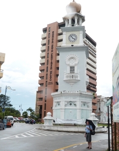 125 QUEEN VICTORIA MEMORIAL CLOCK TOWER