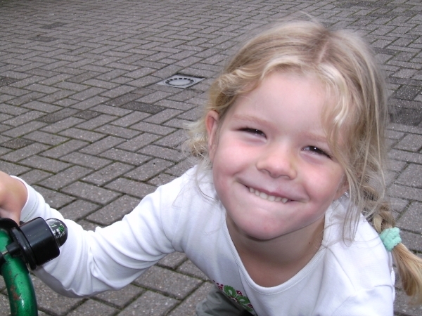 ons bieke met ons evelien!! 027