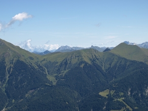 P8174921