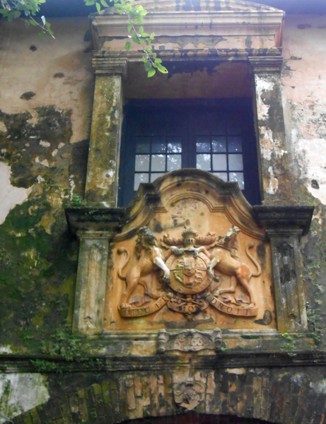 Nederlands wapenschild in Frans (Fort in Galle)