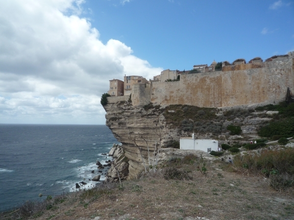 3B Bonifacio _P1160901