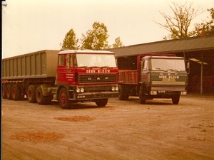 2 X DAF